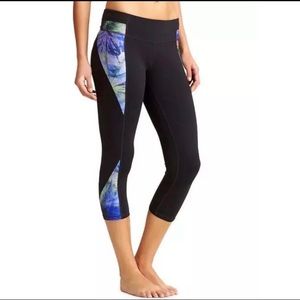 Athleta Capri legging